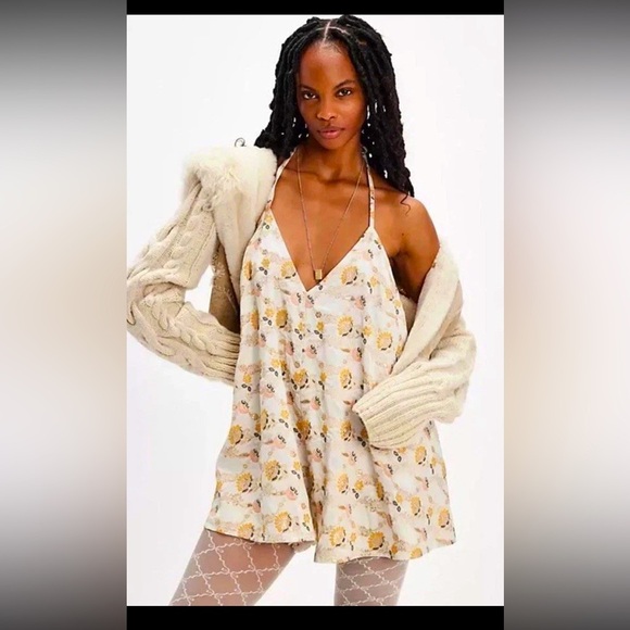 Floral free people brocade gold cream romper Chiara Playsuit NWOT spring revolve - Picture 4 of 16